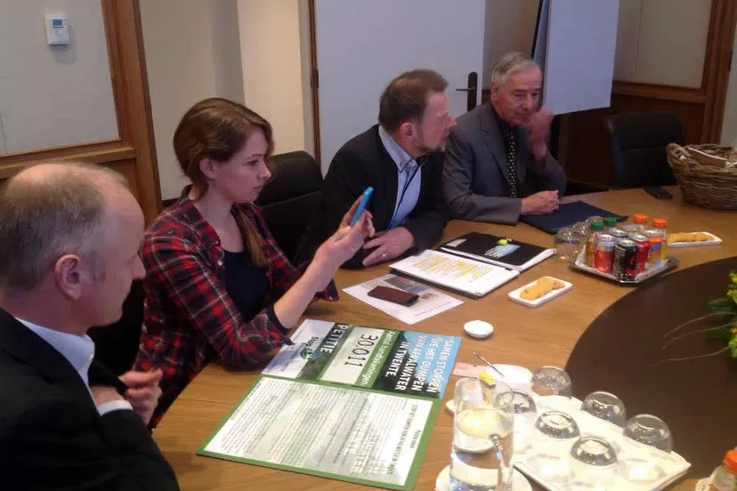 12721801 10154224907569396 1730359475 n