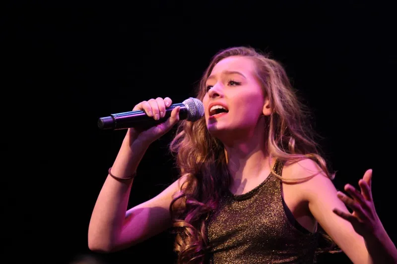 13015320 600391356794311 473673618290408987 n