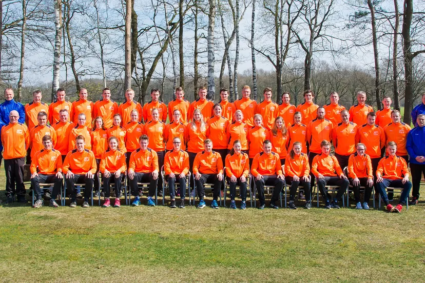 16 04 10 groepsfoto ek kopie 1