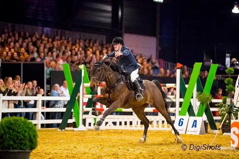 17499300 680654475453220 5474375212795701410 n