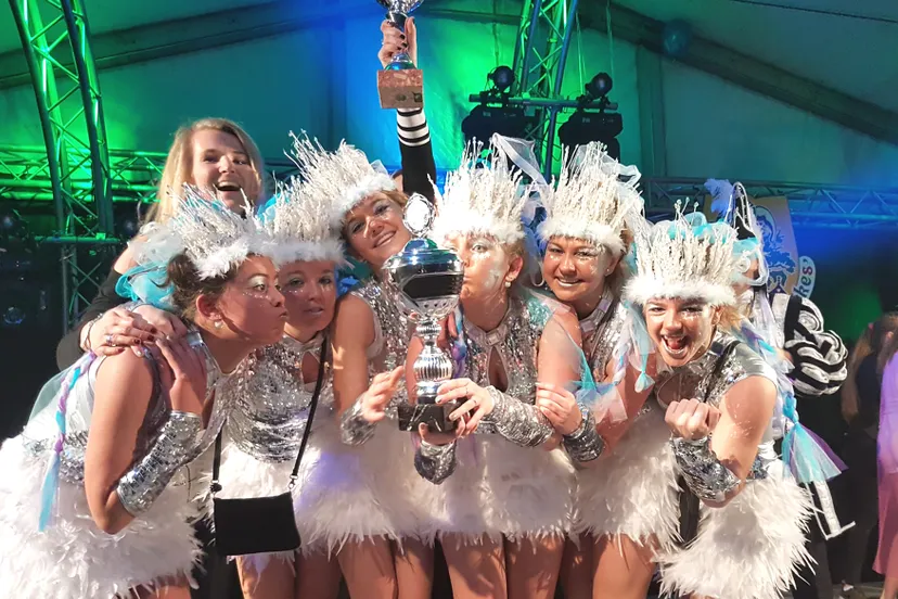 2017 0006 senioren cv de papsleefn winnen dansmariekes concours fleringen