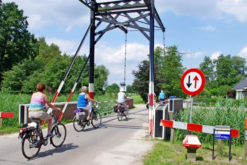 2351d9ff 749d 4f8d b233 32c127bdee37