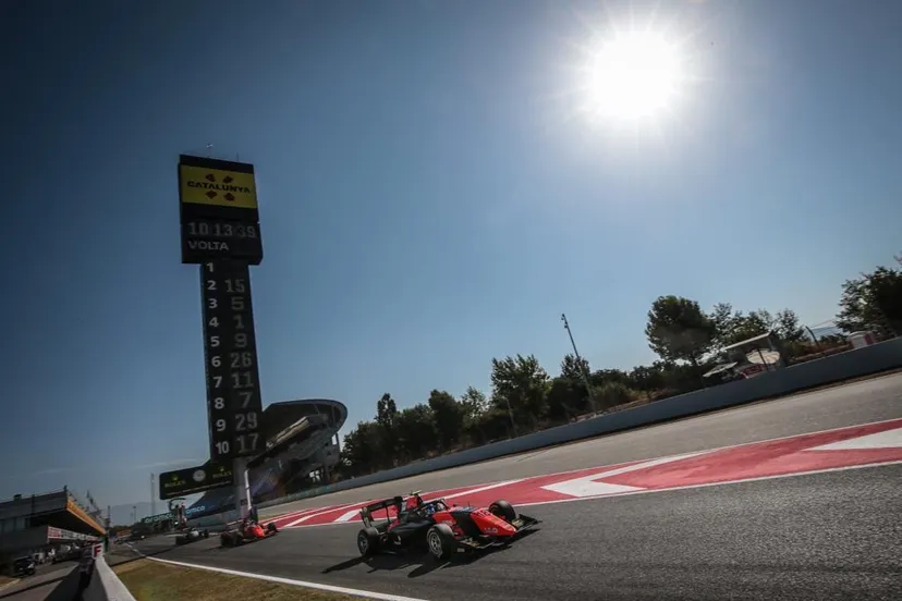 84fdfeb6 1009 4068 8009 0c856c62e129