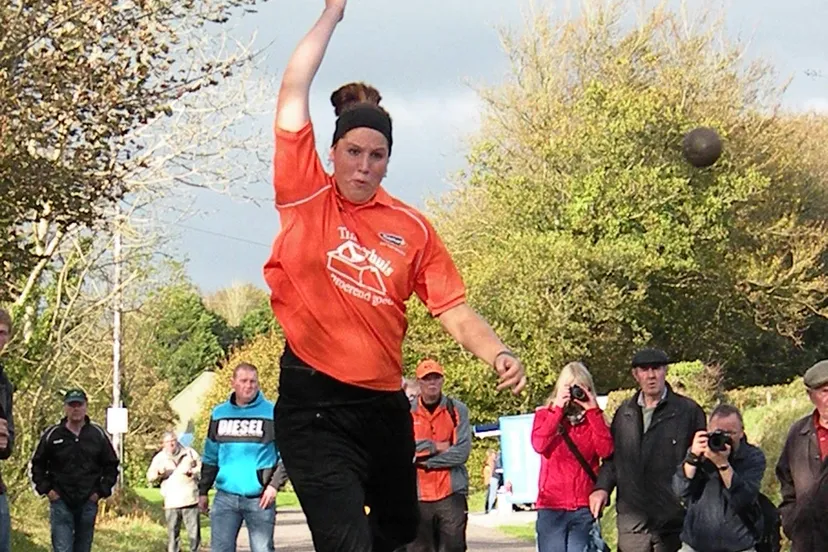 ais28bji9qhuk1n28tbh4ck3r silke tulk