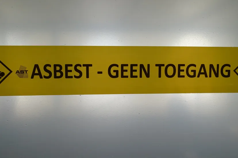 asbest geen toegang
