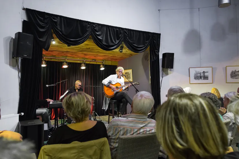 b6qmfcelyy5butl8sk1c566k1 vosseveen