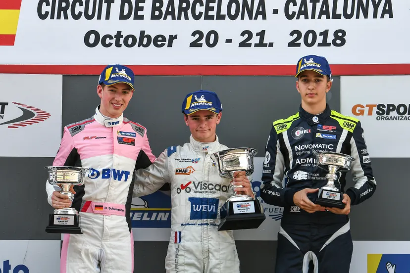 bent viscaal verslaat zoon van oud f1 coureur ralf schumacher f3 podium barcelona