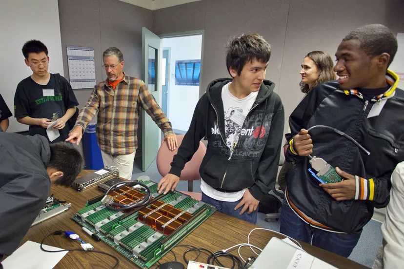 ca083i4hgc3tlw7yuign060lj 231160