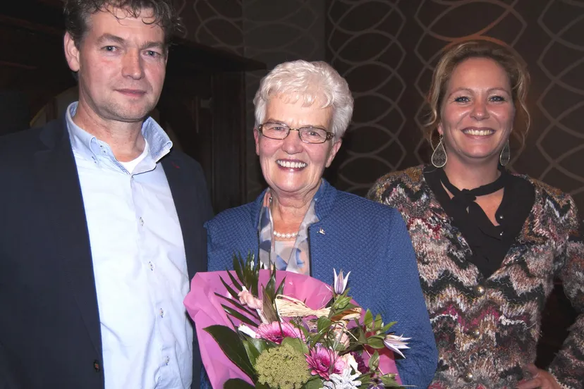 diny kreuwel met zoon richard en schoondochter gonny