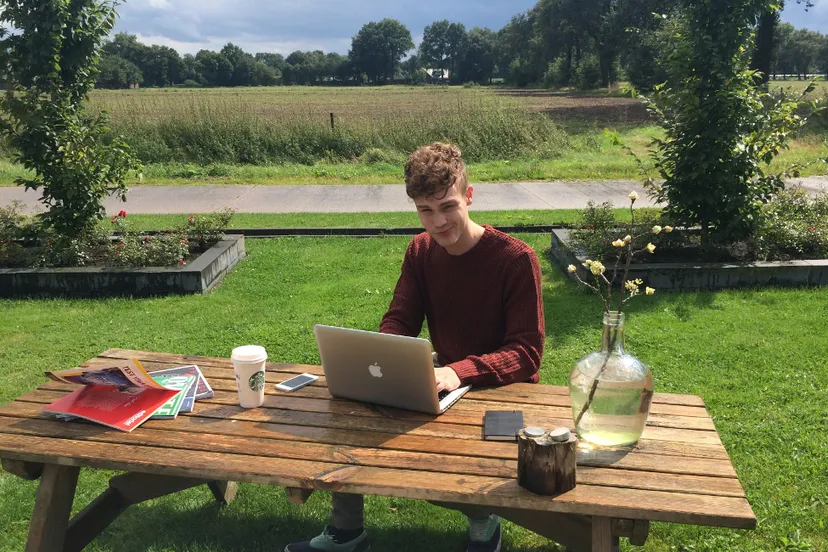 drtkqv968uzbm51npzicy25pi wouter waayer