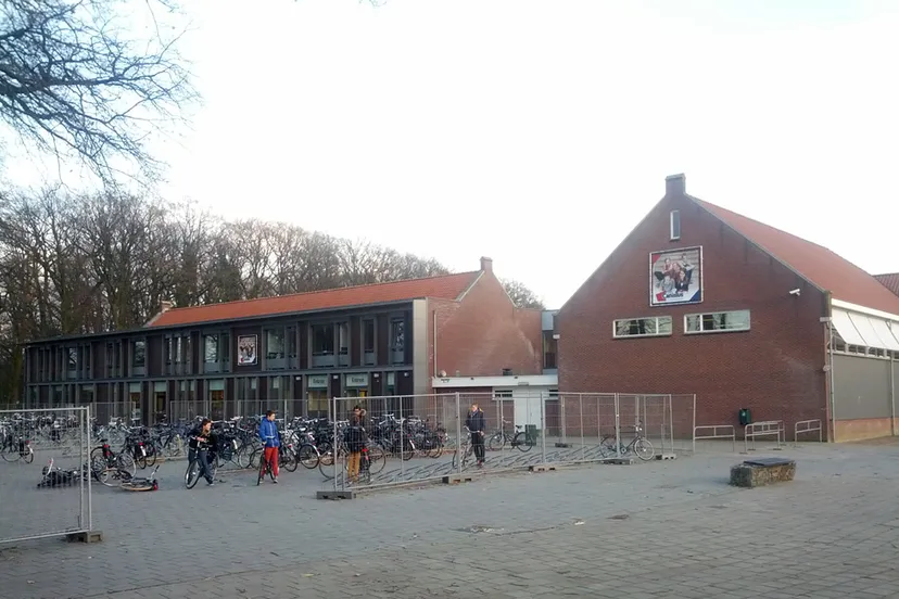 du8952p38jk6gprmuyafzbzii 2013 12 18 15 2