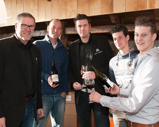 e6zzmoe1bmwqv5wstindi2jcx 114928