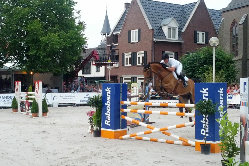 ekig89mxxqiqrvnfgf2f5fia0 2012 08 14 19