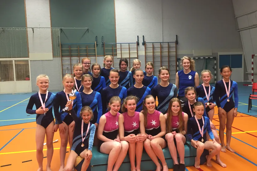 foto 1 met overijssels kampioen