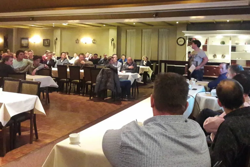 foto evaluatie werkgroep carnavalsoptochten