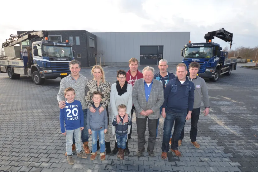 foto oude wesselink bronbemaling personeel1