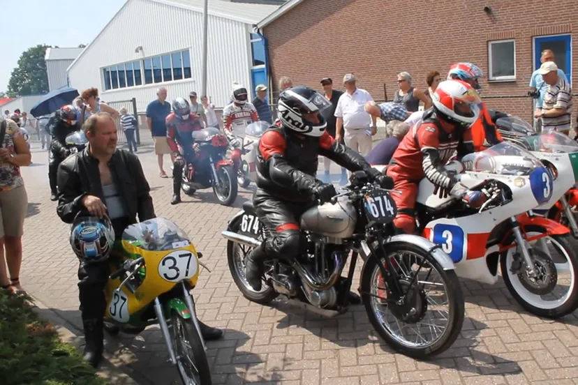 fsjipgbco2mqz7r3ahik77psm motorrace tubbergen start