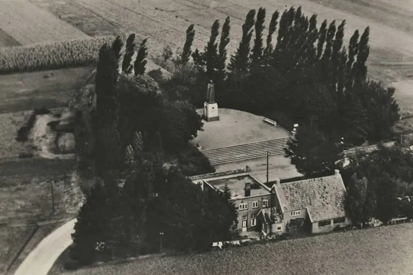 ftiteeedyhm8ew547xvr315po cafe de esch