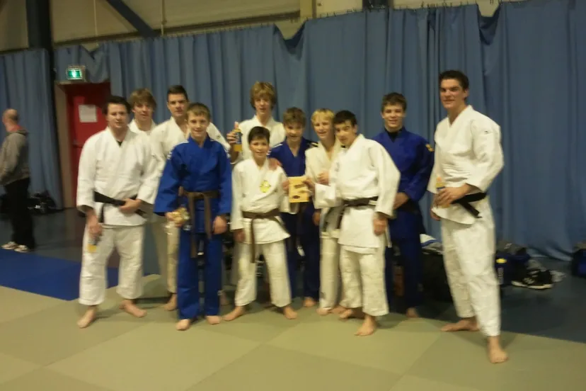 hwtxxvc8n64ros63psguvt44c 110377