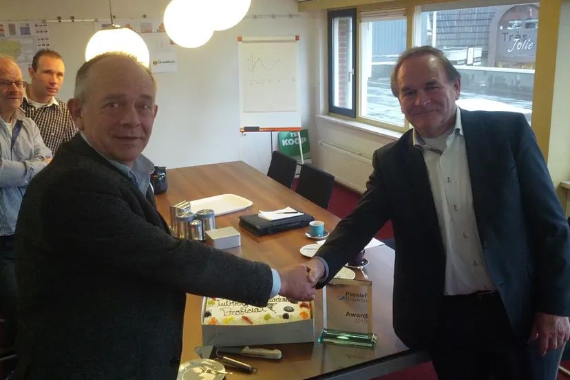 i48iwrrq8cpy0srx5krxfyy0n 2014 02 17 09