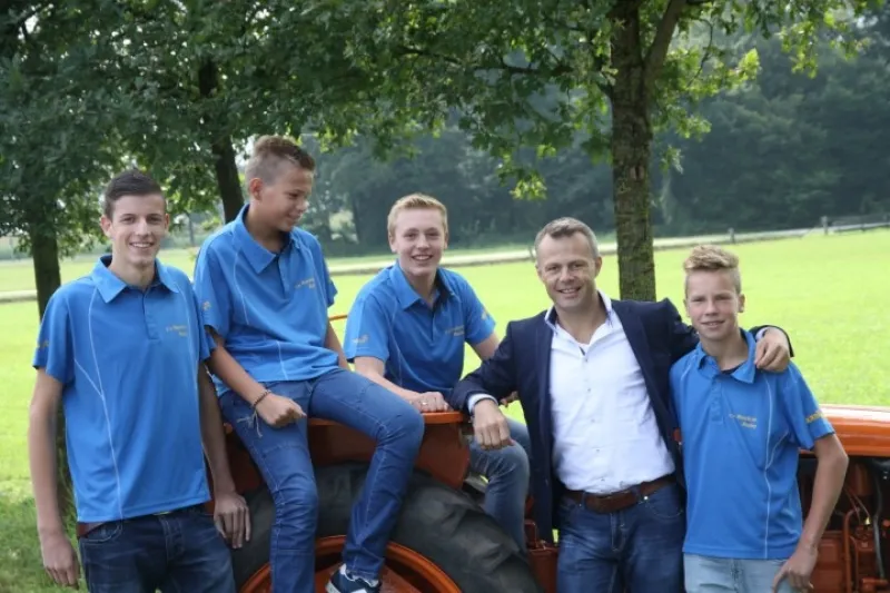 ibsuo5ng96jx3b9czx16khmey 20140828165511000000