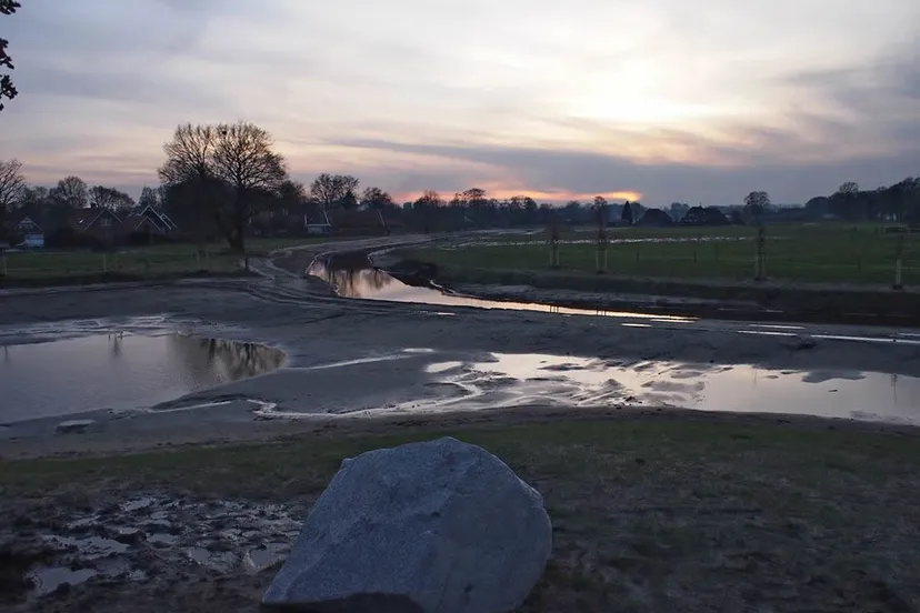 jfg8m67jpif6gm5o5pzwlz180 1505231524369564345248800947888n