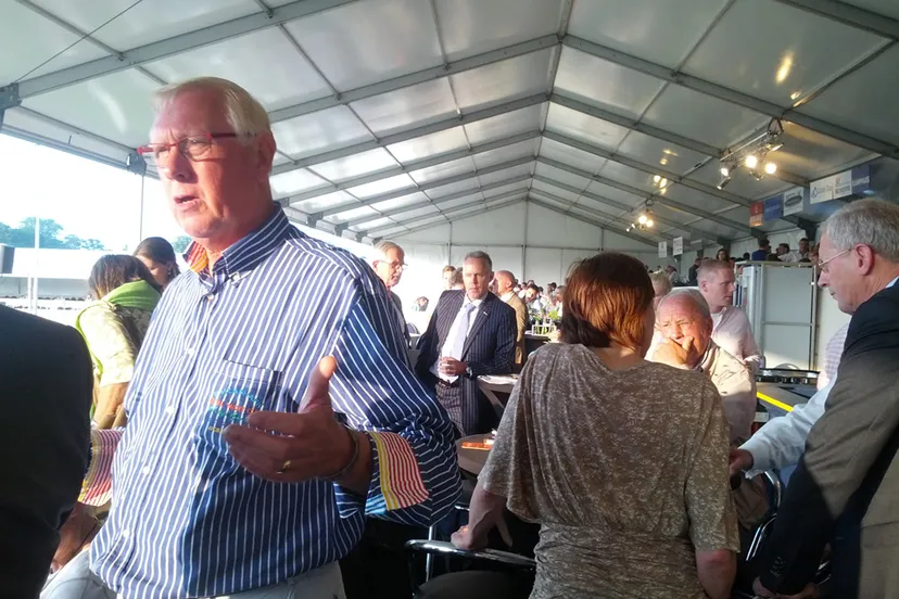 jteiyyt1hcip3aut2jkv4id1d 2013 07 05 20