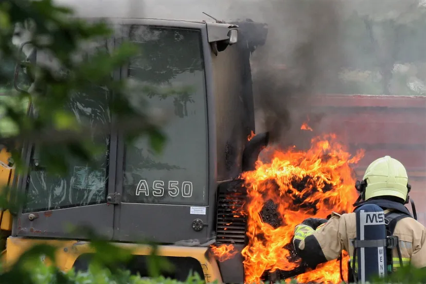 landbouwvooertuig brand geesteren foto clemens brughuis 2