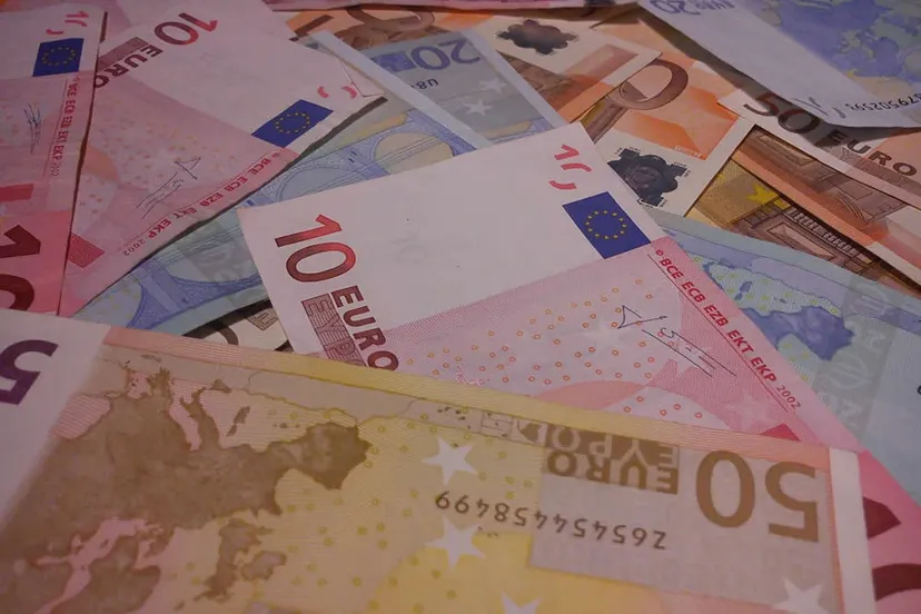 nhwlsniu9hkwfvfa7ygygcr4x geld 2