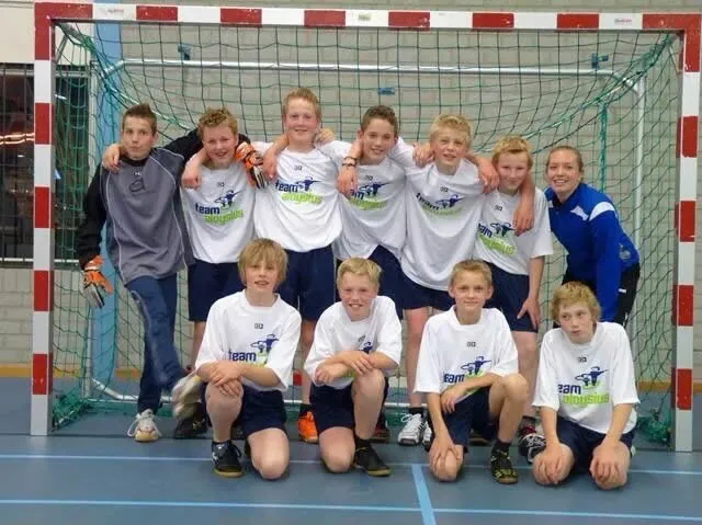 olu82nbdcsyebh2gt9xvper15 img1867847041189216