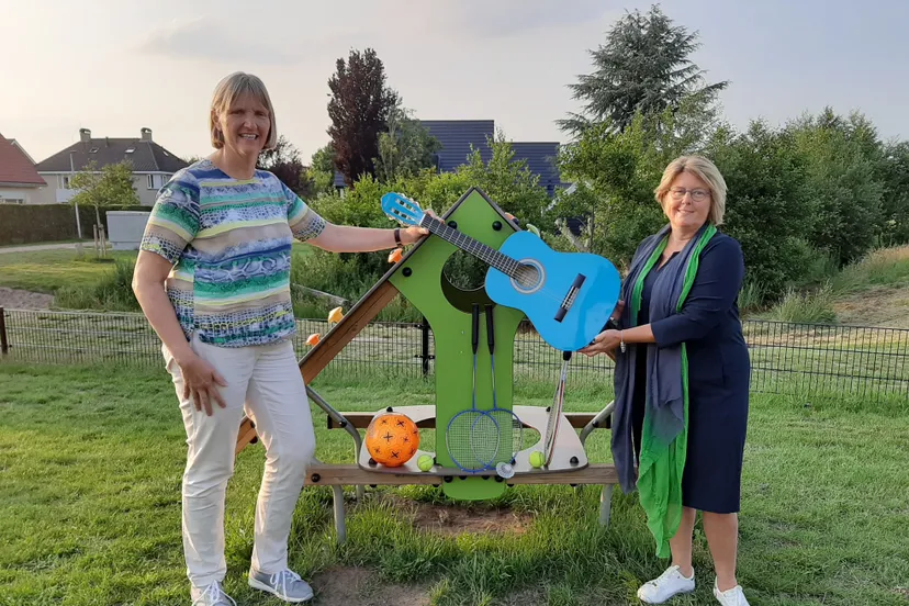 overdracht sandra aan nelly e1593533086645