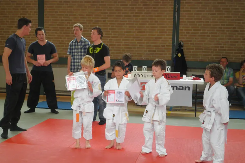 qv0gm8ov8xewbmv69opfz94m0 151774