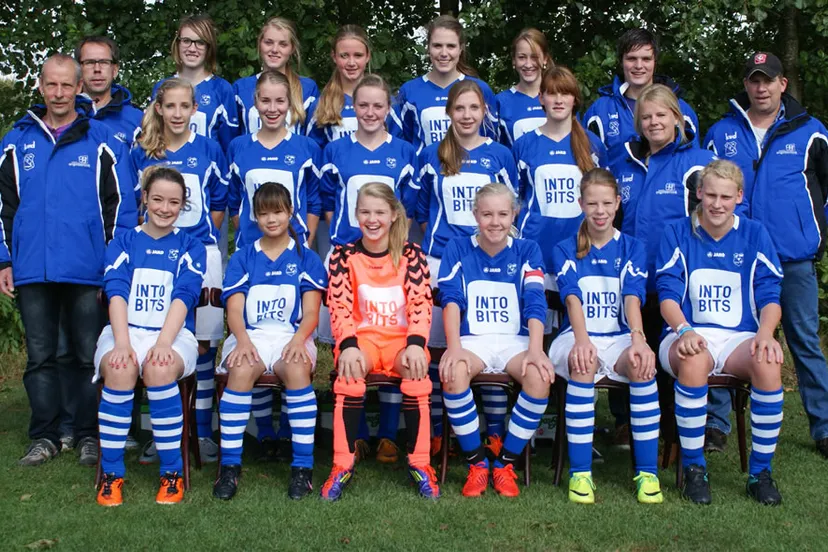 ssr6u4nhph0r1vftqyjq03dnj mb1