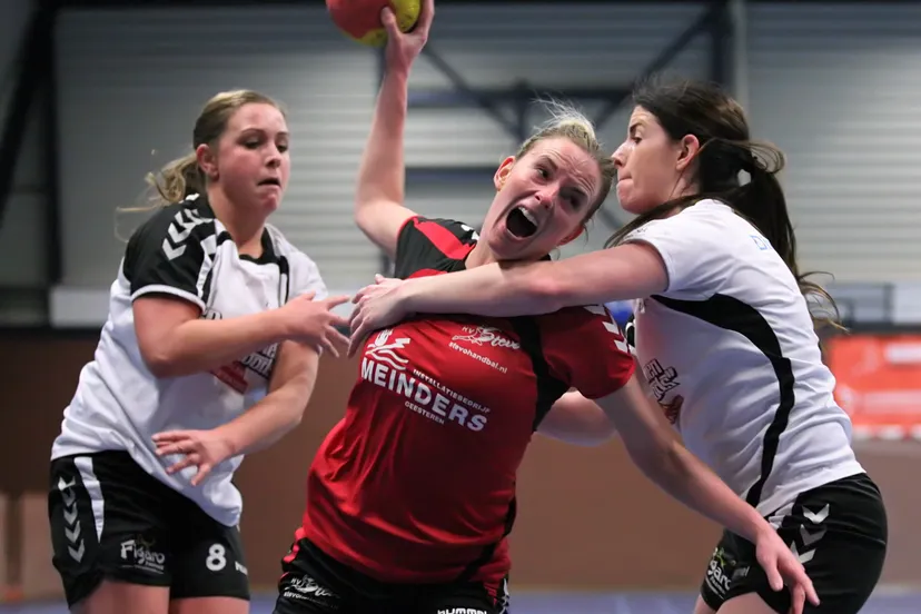 stevo dames 1 de tukkers foto cb 023