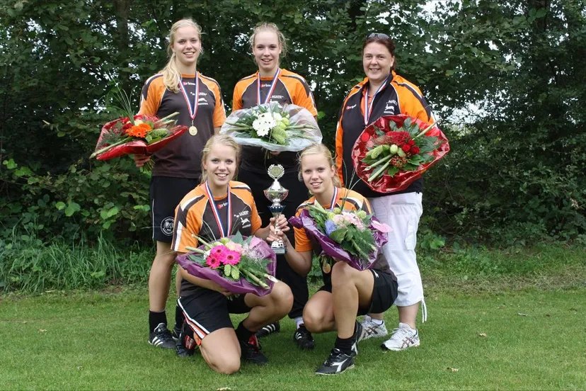 t2f9xnz5eigglfkno06e17x73 86855