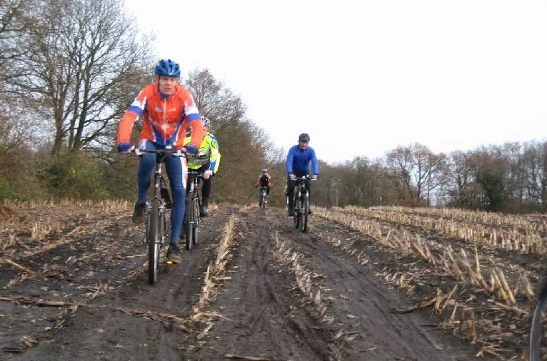 t7p1v18l7qee48u2hdfi8x3zq 103804