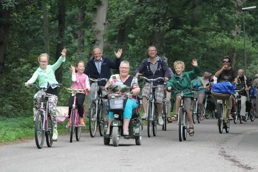 t9oz1kxl4l4um09bhp5n8uqvd fietsvierdaagse