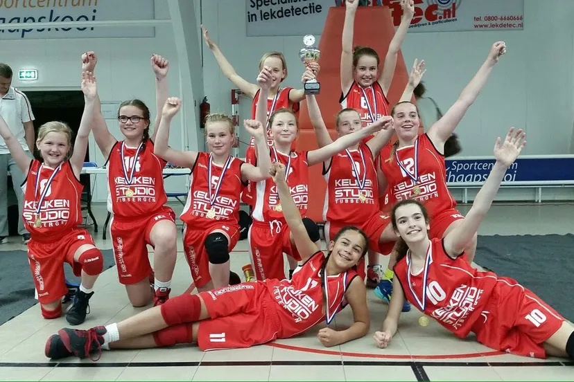 teamfoto afdelings jeugd kampioenschap vu12 2016 2