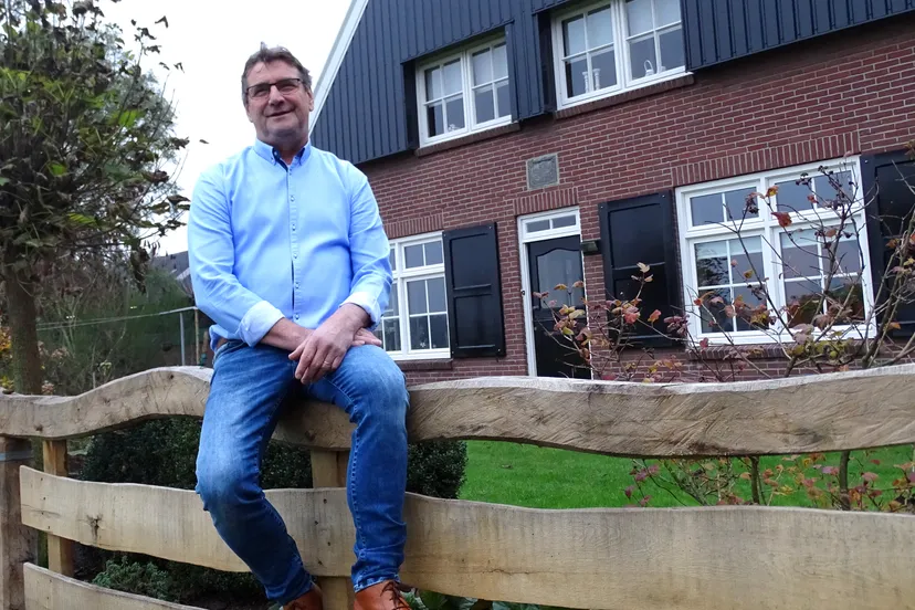 tonny busscher op hek