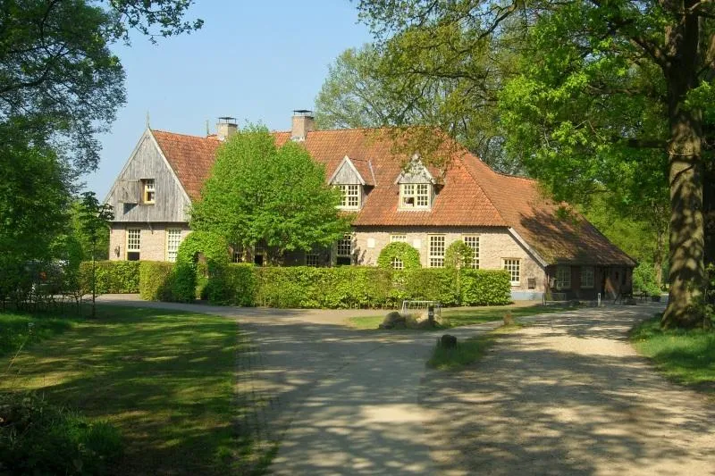 u92x9zuqdw3g3cq2c8pbrujhg drieschichtsweg 12a mander