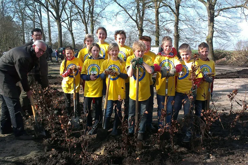 uvty6ffv0nsyx5bwxaromf7p8 imag0445