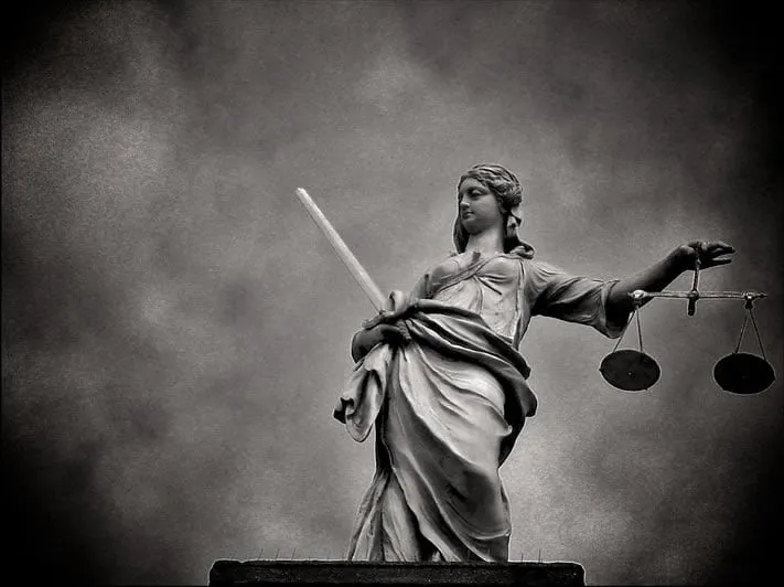 vrouwe justitia