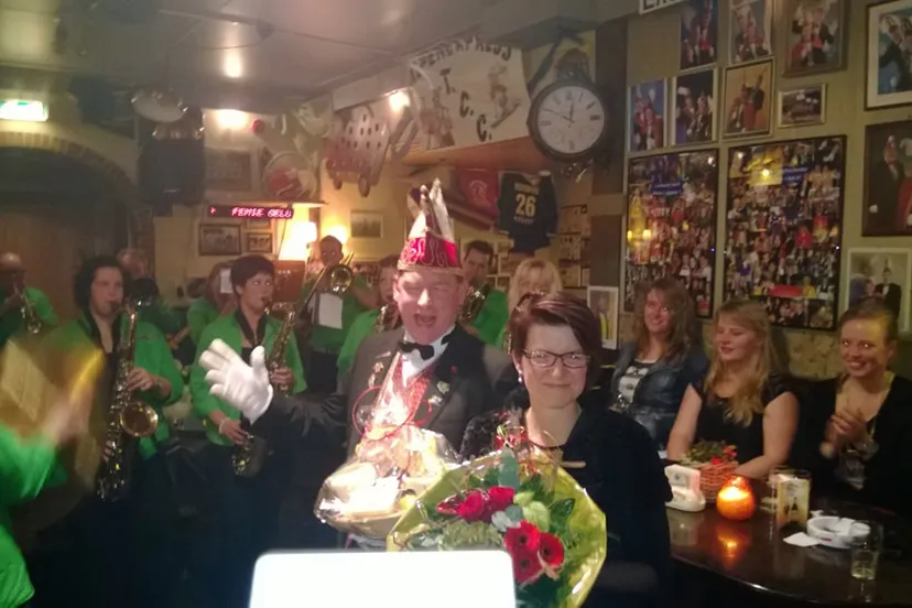 wkgtinpzsklswa38k3xw7h8yw wp20131116009