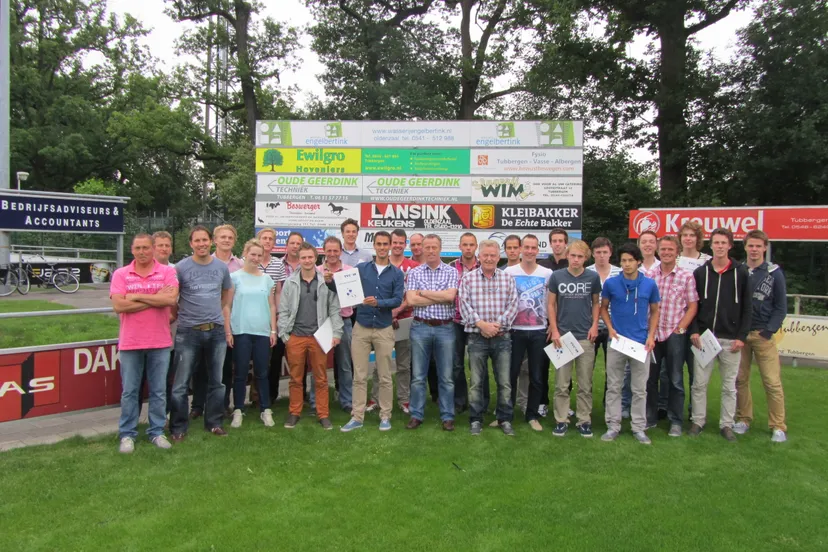 wr9lxyjf1r63jkn43gposfq76 prestatieve trainers seizoen 2013 2014