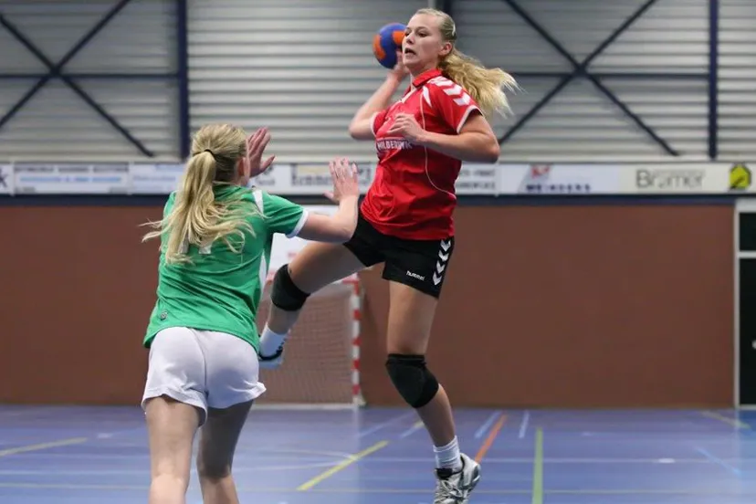 wzzl5qnazaca2kp3ydt3zx210 stevo eo 2 foto cb 100a