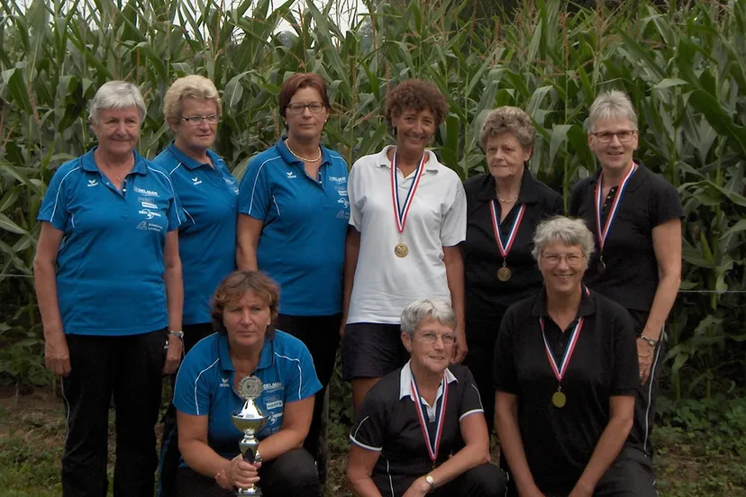 ys9a9os1kyo5ppzd4vtf4770f dames veteranen