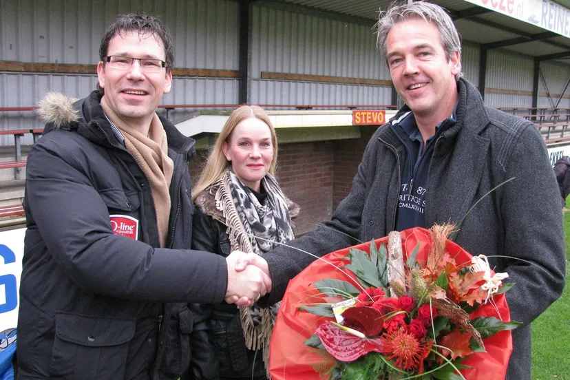 z1k27kswm7awo8sgki6lglcve frank timmerhuis