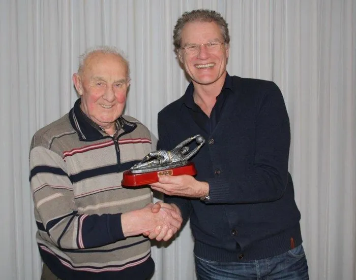 zdr1pg7sums1p2m3uhvmo3sbt 220906