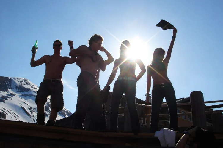 zffr1tp2e01qpqupkttid8gjq apres ski