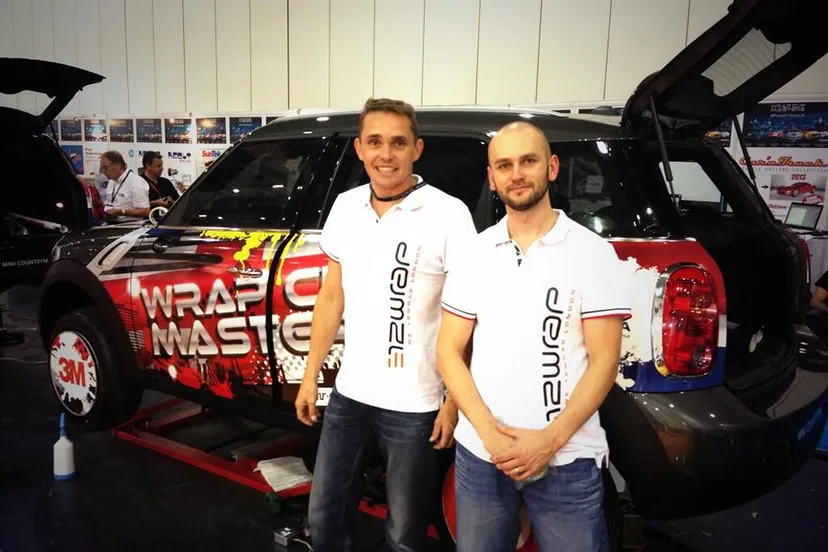 zllywg7wowbpn0lwbw3ovvwj8 rob van buursen